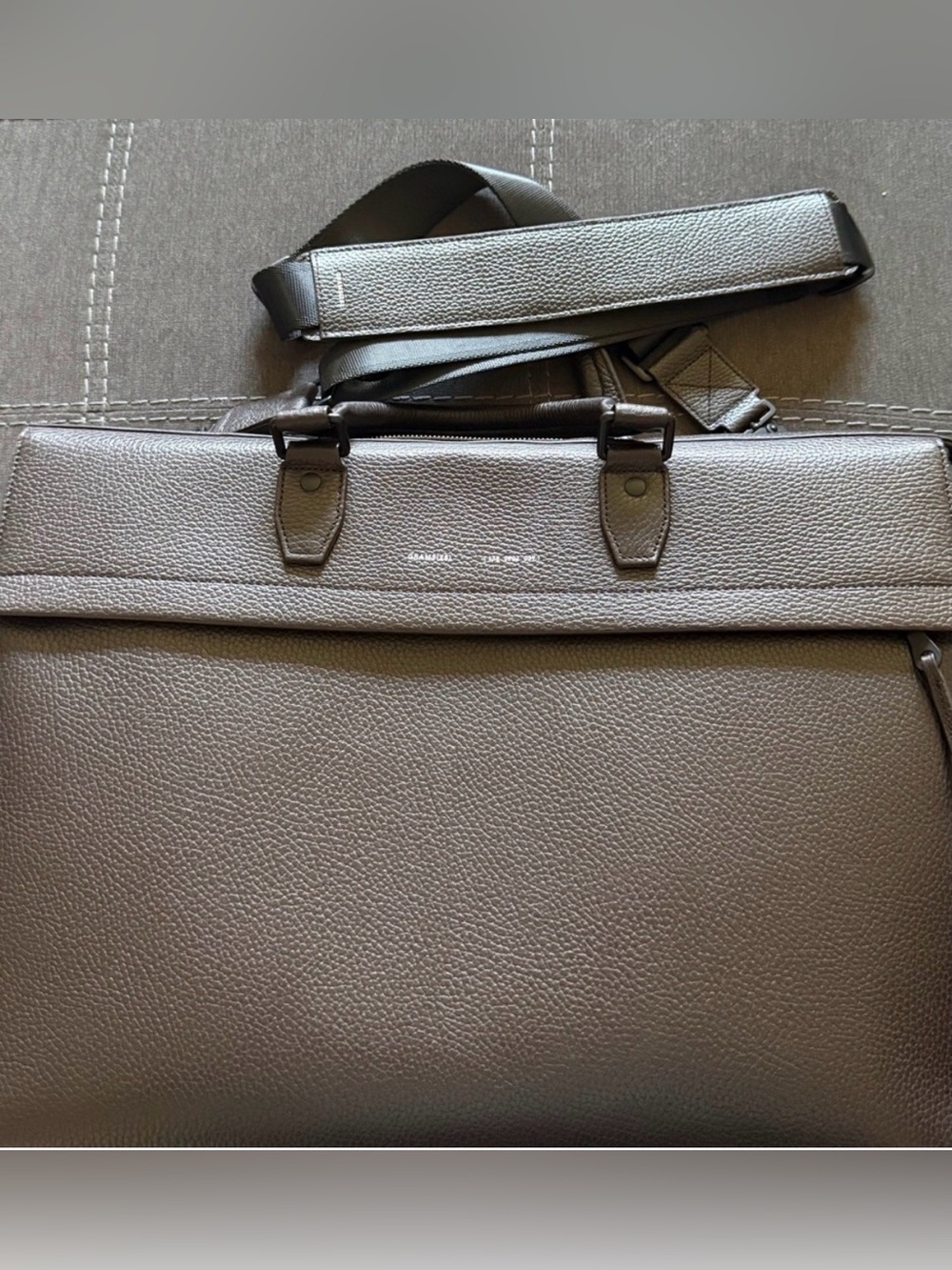 Grams 28 Mens Briefcase